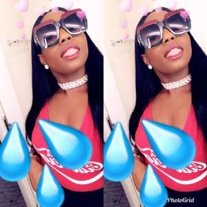 Meet your Posher, Grenica